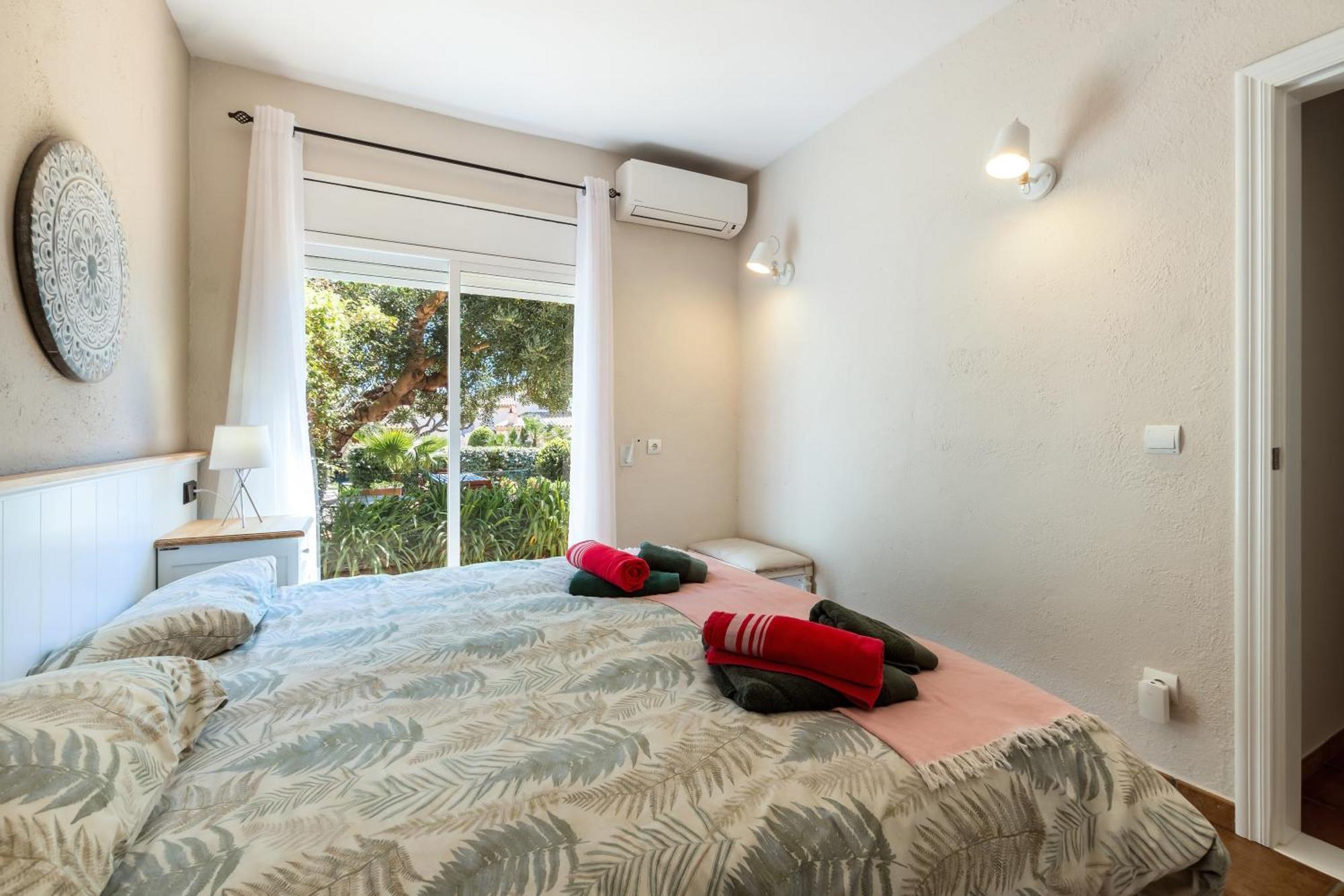 Villa Golfy 8 Golf Bonmont Terres Noves Exterior photo